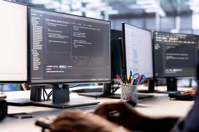 Global Dev Systems team aan het werk
